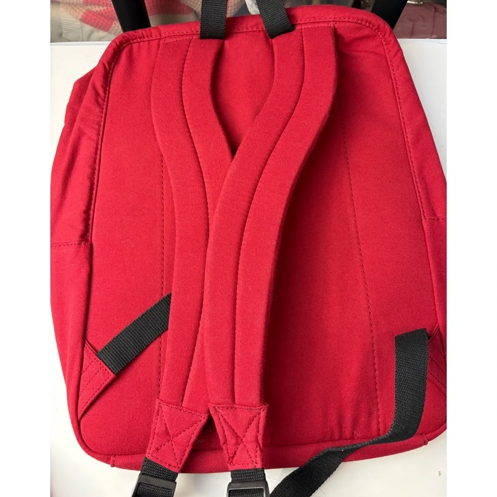 Universal Studios Harry Potter Gryffindor Lined Red Backpack Laptop Bag NEW